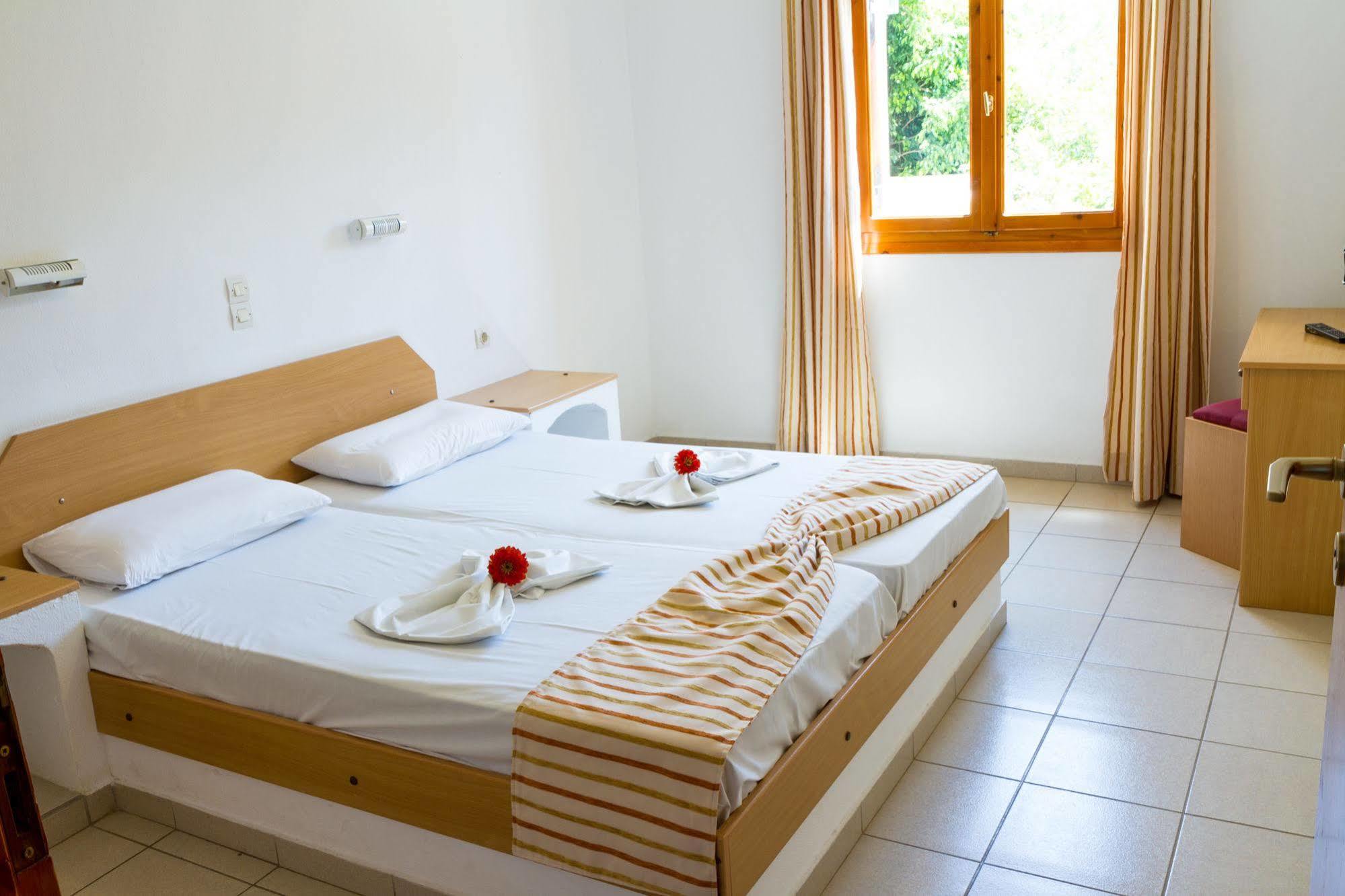 Hotel apartamentowy Ideal 2*